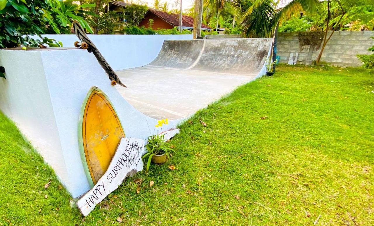 Madiha Surf House Lanka Hotel มาตารา ภายนอก รูปภาพ