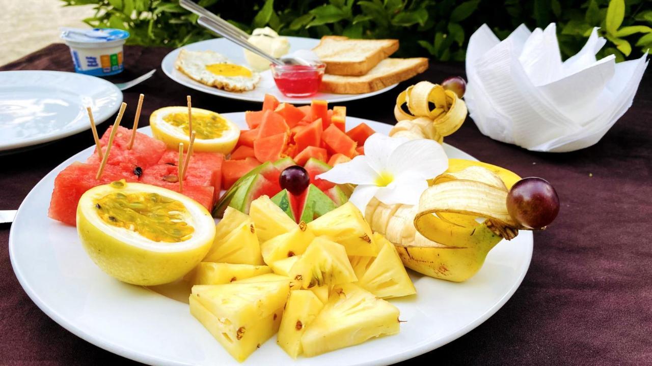 Madiha Surf House Lanka Hotel มาตารา ภายนอก รูปภาพ