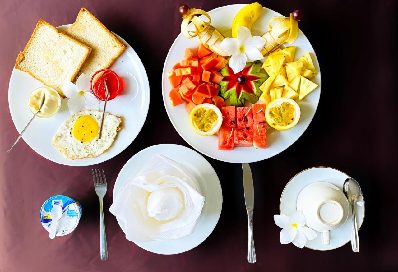 Madiha Surf House Lanka Hotel มาตารา ภายนอก รูปภาพ