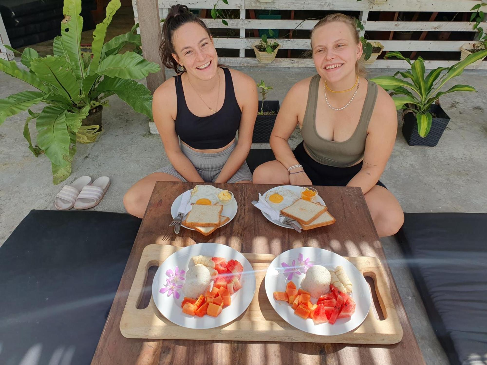 Madiha Surf House Lanka Hotel มาตารา ภายนอก รูปภาพ